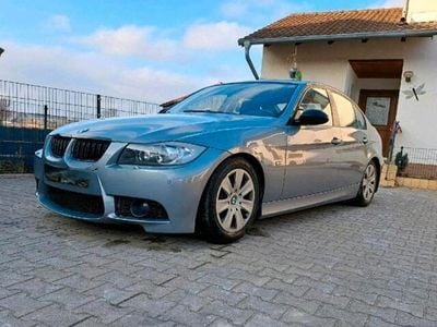 BMW 325