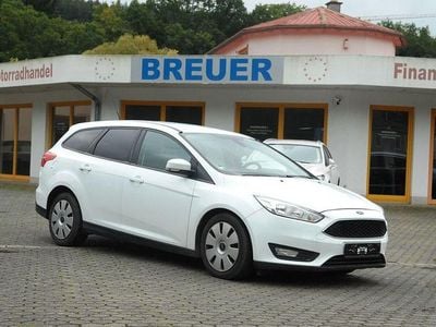 Usata Ford Focus 125 CV (91 kW) 2015 Bianco Berlina
