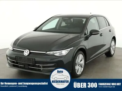 Neu VW Golf VIII Edition 204 PS (150 kW) 2025 Mondsteingrau Limousine