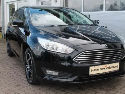 Gebraucht Ford Focus Business Edition 95 PS (69 kW) 2017 Shadow black Kombi