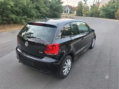 Gebraucht VW Polo 90 PS (66 kW) 2010 Schwarz Kleinwagen