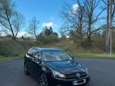 Second-hand VW Golf VII 140 CP (102 kW) 2012 Negru Berlinǎ