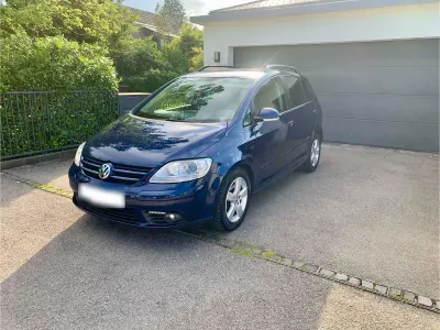 Gebraucht VW Golf Plus Cross Comfortline 122 PS (89 kW) 2008 Blau Van / Kleinbus