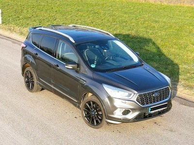 Gebraucht Ford Kuga Vignale 180 PS (132 kW) 2019 Grau SUV