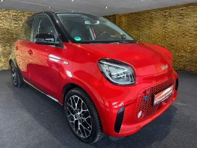 Usata Smart ForFour Electric Drive Prime 60 kW (82 CV) 2020 Nero Utilitaria