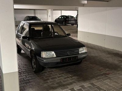 Gebraucht Peugeot 205 60 PS (44 kW) 1988 Grau Kleinwagen
