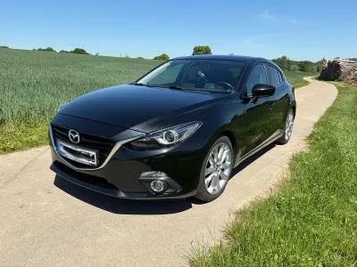 Gebraucht Mazda 3 Sports-Line 120 PS (88 kW) 2015 Schwarz Limousine
