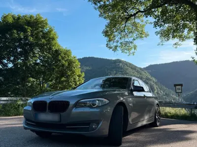 Gebraucht BMW 530 245 PS (180 kW) 2010 Grau Limousine