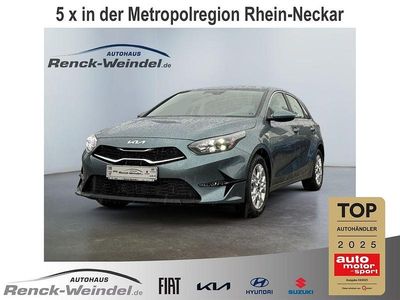 Gebraucht Kia Ceed Vision 101 PS (74 kW) 2024 Yucca grau Kleinwagen