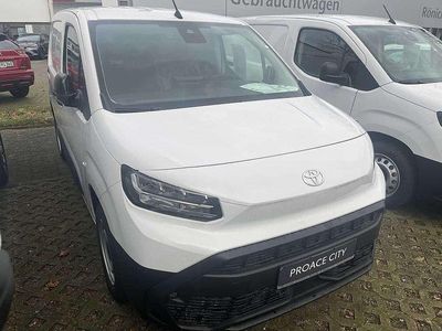 Gebraucht Toyota Proace City City 102 PS (75 kW) 2024 Weiß Van / Kleinbus