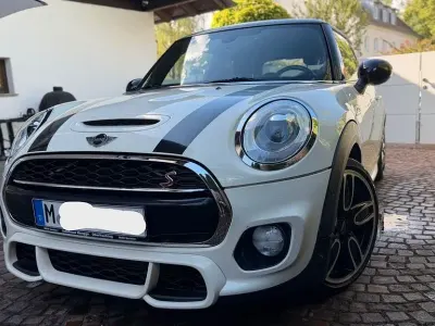 Gebraucht Mini John Cooper Works 192 PS (141 kW) 2016 Weiß Kleinwagen
