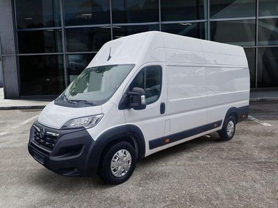 Casablancaweiss/glacier/arctic Gebraucht 2022 Opel Movano Edition Van | 28.998 € (Teuer)