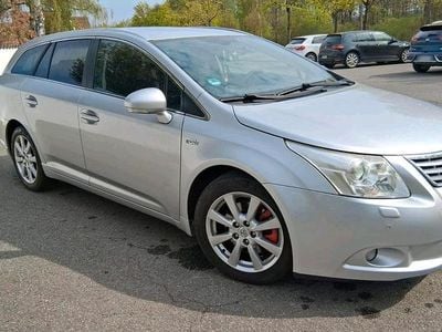 Gebraucht Toyota Avensis 177 PS (130 kW) 2010 Grau Kombi