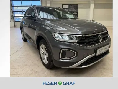 Używany VW T-Roc Goal 116 KM (85 kW) 2025 Szary SUV