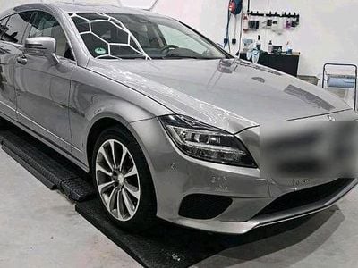Używany Mercedes CLS350 Shooting Brake 258 KM (189 kW) 2014 Srebrny Kombi