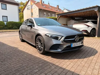 Gebraucht Mercedes A250 AMG line 218 PS (160 kW) 2021 Grau Limousine