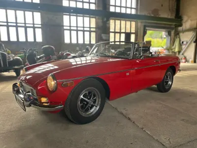 Brugt MG B 92 HK (67 kW) 1974 Rød Cabriolet