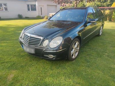 Mercedes E280