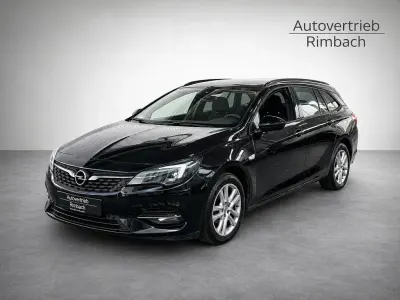 Używany Opel Astra Edition 123 KM (90 kW) 2020 Czarny Kombi