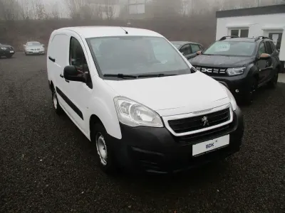 Gebraucht Peugeot Partner Premium 99 PS (72 kW) 2018 Weiß Van / Kleinbus