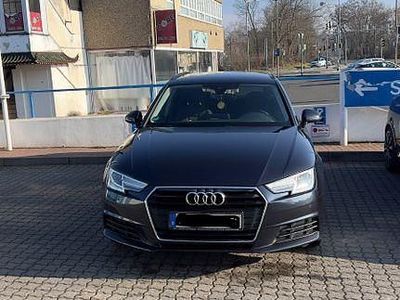 Blau Gebraucht 2017 Audi A4 Sport Kombi | 10.500 € (Fairer Preis)