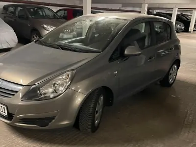 Gebraucht Opel Corsa 90 PS (66 kW) 2010 Grau Kleinwagen