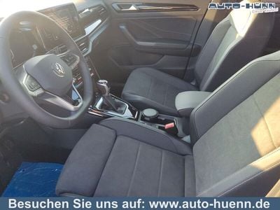 Deep black perleffekt Gebraucht 2024 VW T-Roc Life SUV | 33.990 € (Teuer)