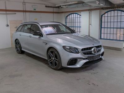 Mercedes E63S AMG
