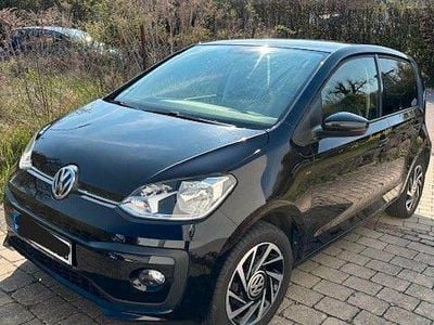Usata VW up! 60 CV (44 kW) 2019 Nero Utilitaria