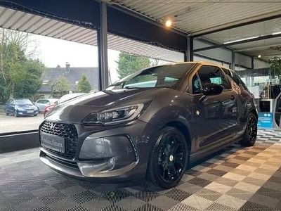 Begagnad DS Automobiles DS3 110 HK (80 kW) 2018 Grå Halvkombi