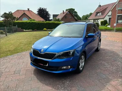 Gebraucht Skoda Fabia Style 95 PS (69 kW) 2018 Blau Kombi