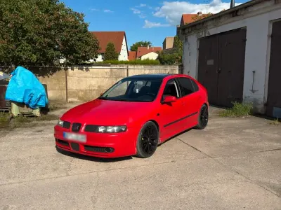 Gebraucht Seat Leon 179 PS (131 kW) 2000 Rot Kleinwagen