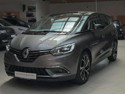 Grau Gebraucht 2023 Renault Grand Scénic IV Bose Edition Van / Kleinbus | 19.990 € (Guter Preis)