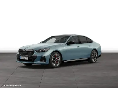 Gebraucht BMW i5 Sport Line 442 kW (601 PS) 2025 Grün Limousine