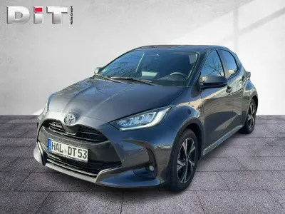 Neu Toyota Yaris Hybrid Comfort 116 PS (85 kW) 2025 Marlingrau metallic Kleinwagen