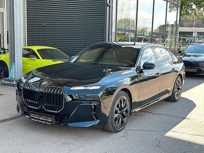 Second-hand BMW 740 M Sport 299 CP (219 kW) 2024 Negru Berlinǎ