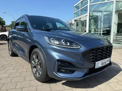 Gebraucht Ford Kuga ST-Line X 150 PS (110 kW) 2023 Chromablau metallic SUV