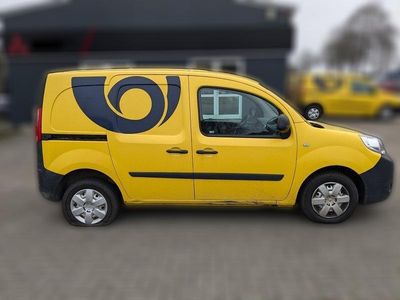 Gelb Gebraucht 2018 Renault Kangoo Van / Kleinbus | 6.410 € (Guter Preis)