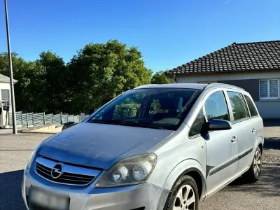 Brugt Opel Zafira 120 HK (88 kW) 2009 Grå MPV
