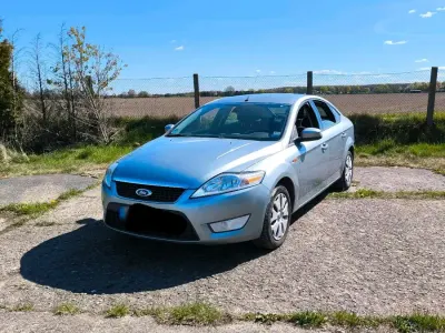 Gebraucht Ford Mondeo 110 PS (80 kW) 2008 Silber Limousine