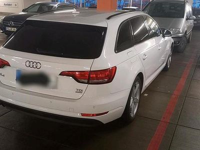 Gebraucht Audi A4 190 PS (139 kW) 2018 Weiß Kombi
