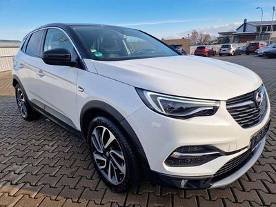 Weiß Gebraucht 2017 Opel Grandland X Innovation SUV | 9.400 € (Fairer Preis)