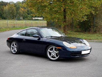 Porsche 911 Carrera