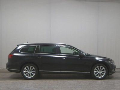 Gebraucht VW Passat Highline 150 PS (110 kW) 2019 Schwarz