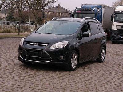 Gebraucht Ford Grand C-Max Champions Edition 116 PS (85 kW) 2014 Schwarz Van / Kleinbus