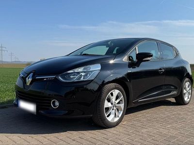 Gebraucht Renault Clio IV LIMITED Deluxe 73 PS (53 kW) 2015 Schwarz Limousine