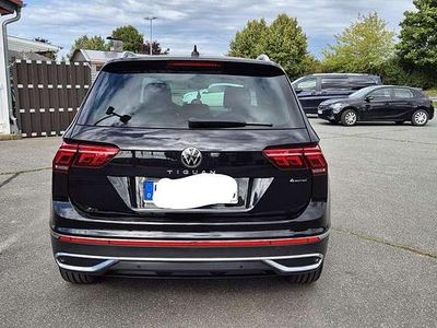 Gebraucht VW Tiguan Elegance 200 PS (147 kW) 2021 SUV