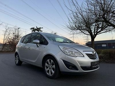 Gebraucht Opel Meriva Innovation 110 PS (80 kW) 2012 Silber Van / Kleinbus