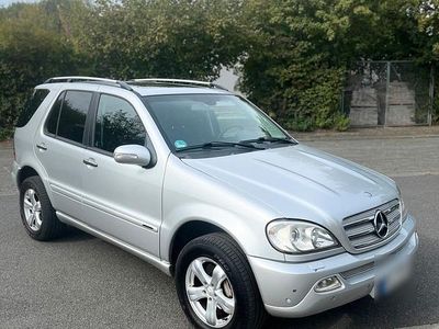 Mercedes ML270