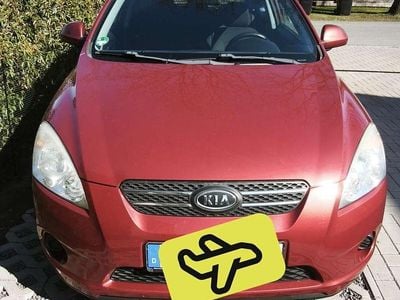 Begagnad Kia ProCeed LX 126 HK (92 kW) 2008 Halvkombi